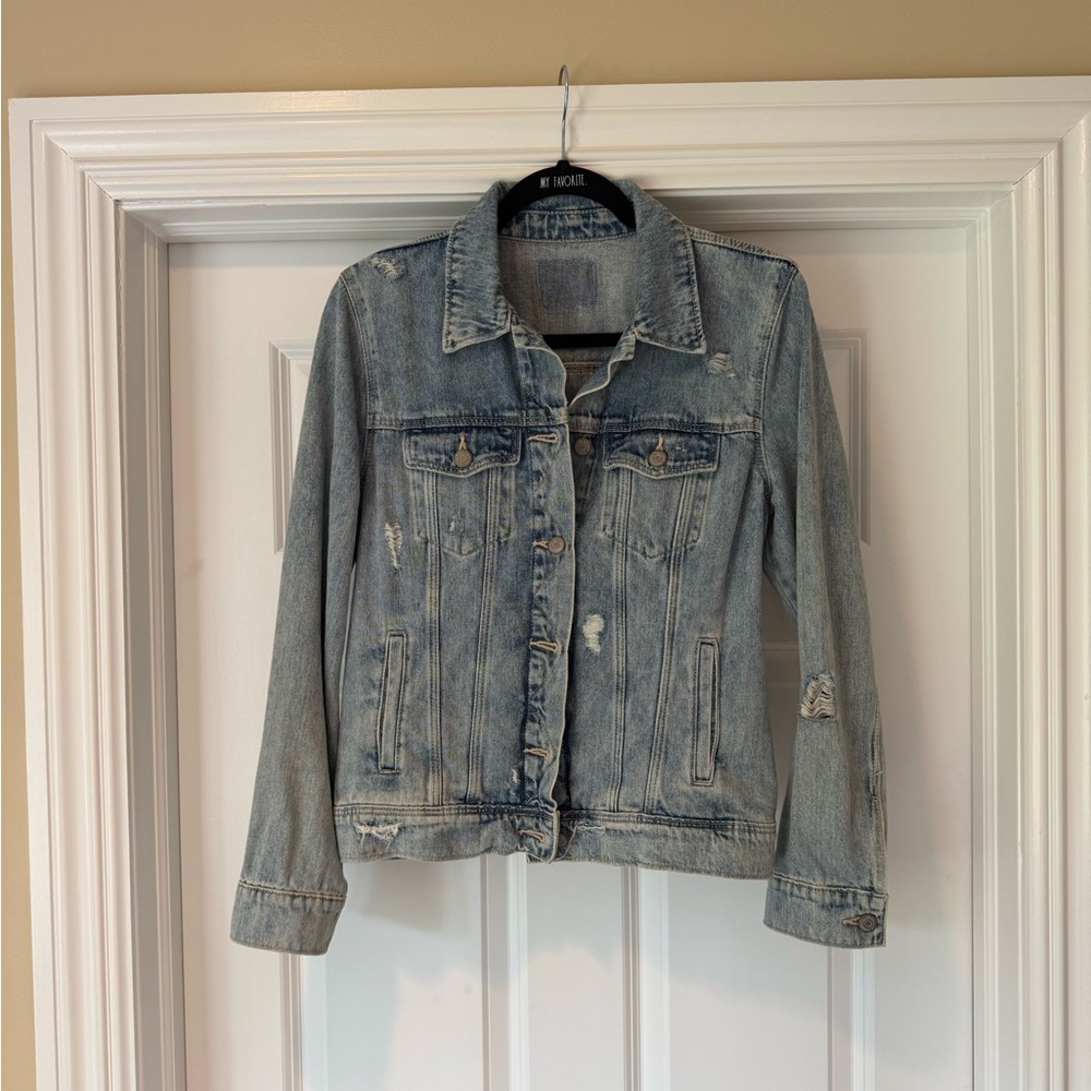 Light Wash Distressed Denim Jacket - Women's